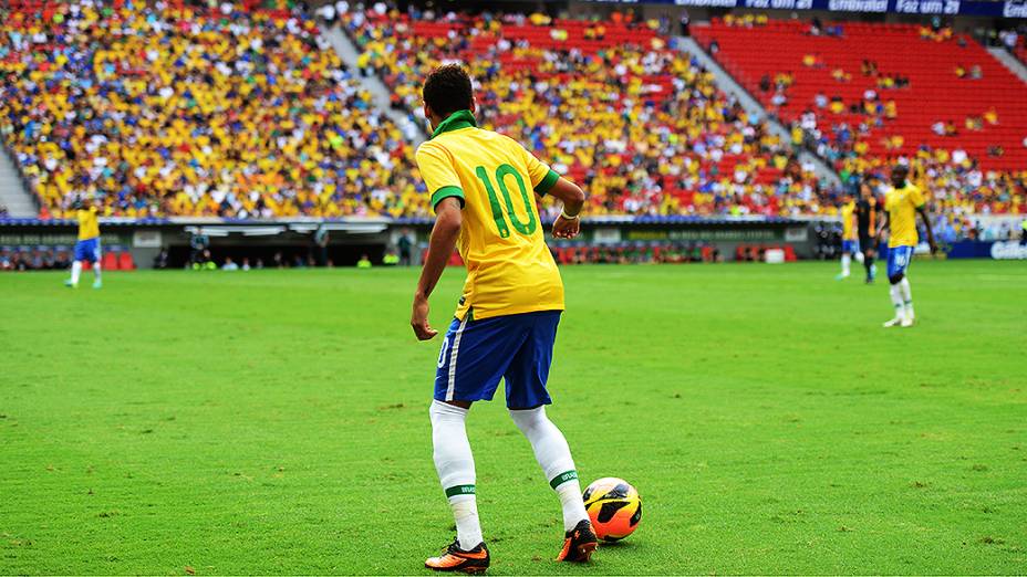 Neymar durante o amistoso entre Brasil e Austrália no estádio Mané Garrincha em Brasília