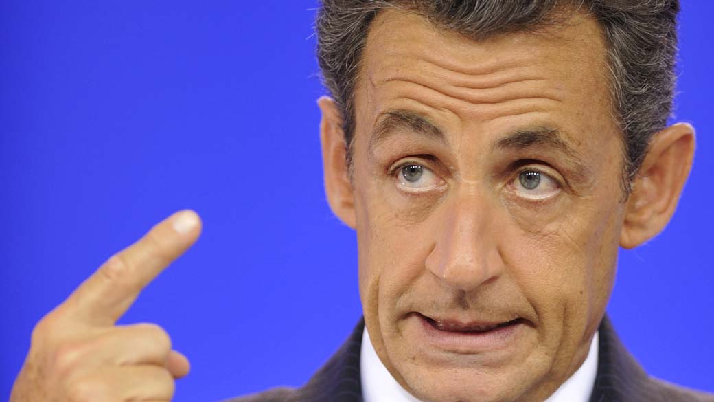 Nicolas Sarkozy: crise provocou encurtamento das férias