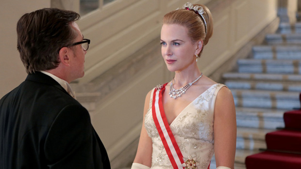 Nicole Kidman no papel de Grace Kelly