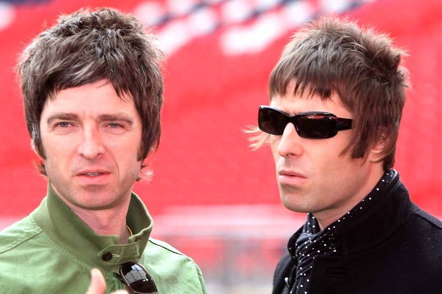 Os irmãos Noel e Liam Gallagher em Londres, em outubro de 2008