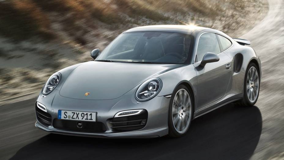Porsche 911 Turbo: esportivo clássico por 899.000 reais