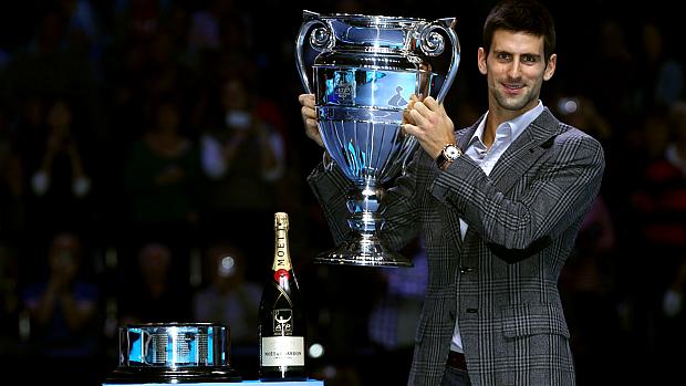 Novak Djokovic venceu 70 das 74 partidas que disputou na temporada 2011