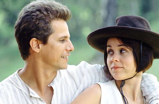 O sertão nordestino foi o cenário da novela <em>Fera Ferida</em>, de 1993, da Globo. Edson Celulari e Giulia Gam interpretaram o casal protagonista da trama.