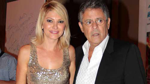 O ator e diretor Marcos Paulo com a mulher, a atriz Antonia Fontenelle, na festa de encerramento do 9° Amazonas Film Festival, sexta-feira (09/11/12)