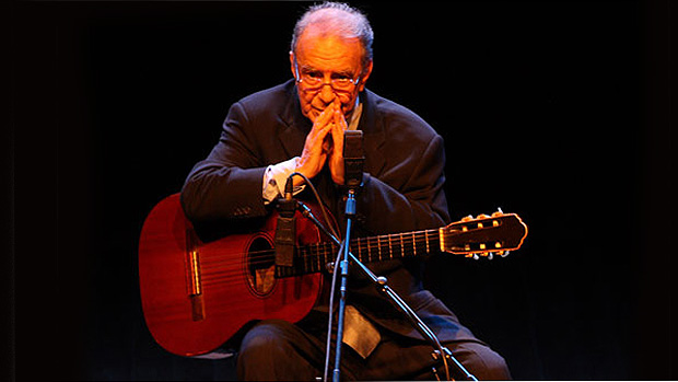 O músico João Gilberto