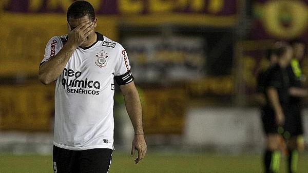 O último jogo de Ronaldo com a camisa do Corinthians foi na derrota por 2 a 0 para o Tolima que eliminou o Corinthians da Libertadores da América, em fevereiro