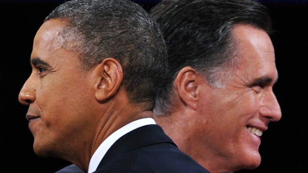 Candidatos à Presidência dos EUA, Barack Obama e Mitt Romney, participam do último debate na TV antes das eleições Candidatos à Presidência dos EUA, Barack Obama e Mitt Romney, participam do último debate na TV antes das eleições