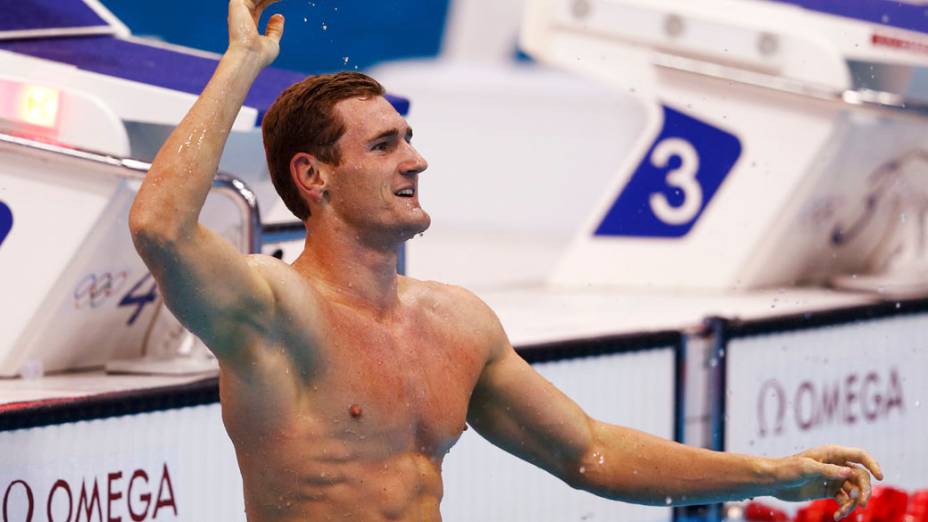 O sul-africano Cameron van der Burgh bate recorde mundial nos 100m peito, em 29/07/2012