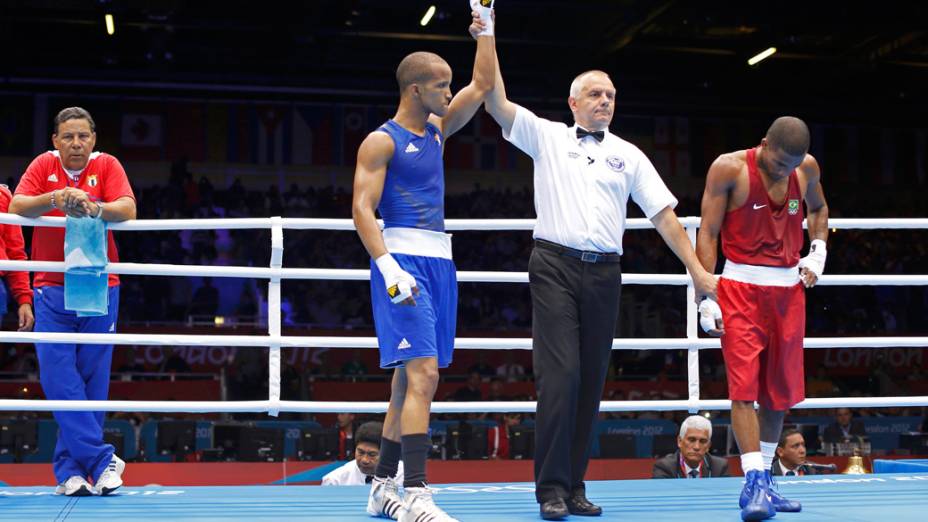 Pugilista brasileiro Everton Lopes, é derrotado pelo cubano Roniel Iglesias nos Jogos Olímpicos de Londres em 04/08/2012