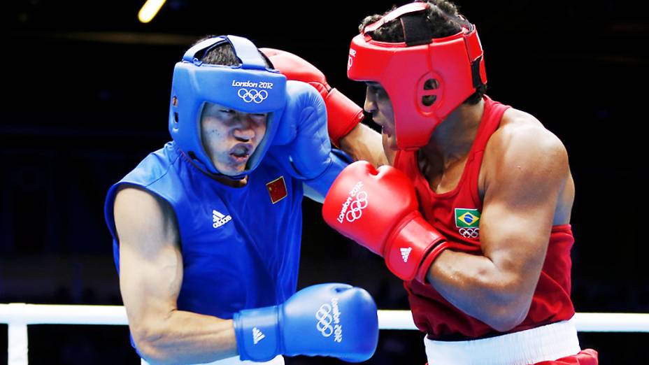 Yamaguchi Falcão do Brasil derrota Fanlong Meng da China e avança para as quartas de final do torneio de boxe dos Jogos Olímpicos de Londres 2012