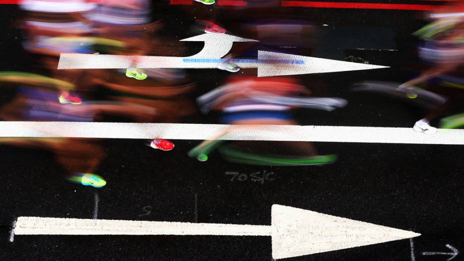 Atletas durante maratona feminina