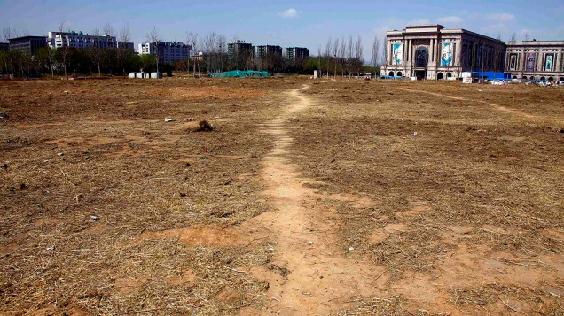 Deserta, aréa do estádio de beisebol dos Jogos Olímpicos de Pequim 2008