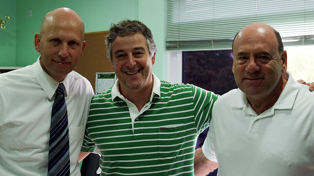 Omar Feitosa, novo gerente de futebol do Palmeiras, com o diretor executivo Carlos Bruno e o presidente Paulo Nobre