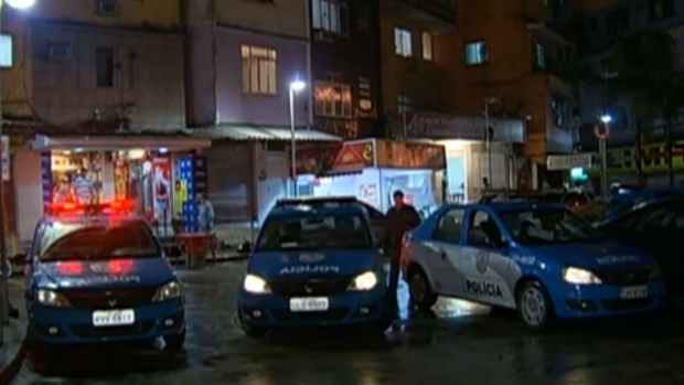 Polícia faz operação na Rocinha para conter conflito entre facções rivais