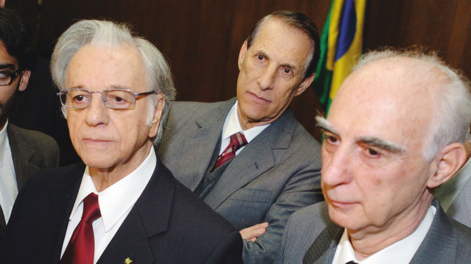 O governador de São Paulo, Cláudio Lembo (PFL) recebe o presidente estadual do PMDB e ex-governador Orestes Quércia e o ex-presidente Itamar Franco (PMDB) para almoço no Palácio dos Bandeirantes - 08/05/2006