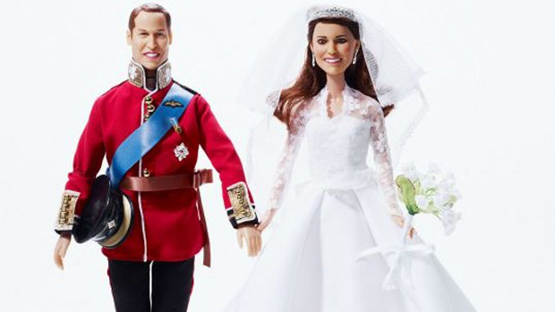 Os noivos William e Kate, em versão boneco
