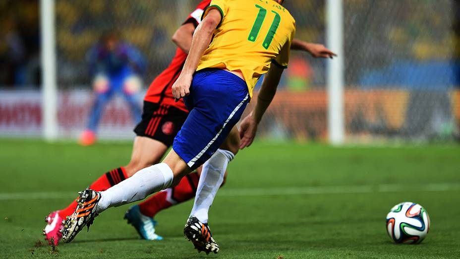 O duro empate entre Brasil e México, no Castelão, em Fortaleza, na segunda rodada da fase de grupos da Copa do Mundo