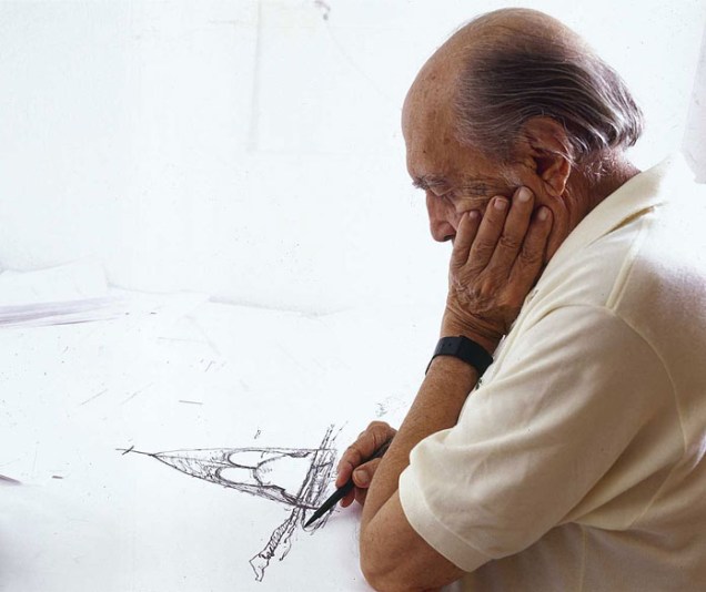 2001 - Oscar Niemeyer