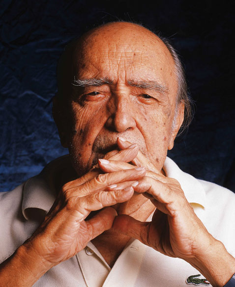 2001 - Oscar Niemeyer