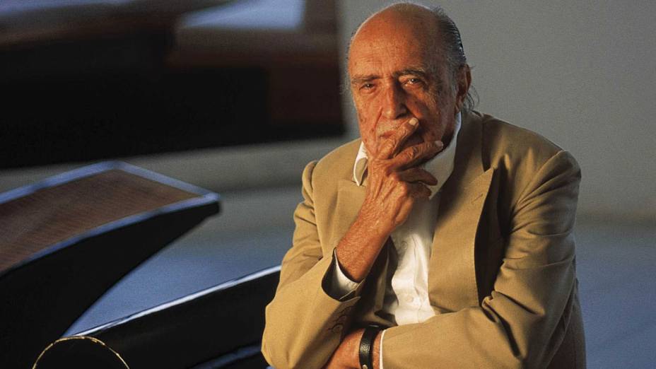 2003 - Oscar Niemeyer no MAC - Museu de Arte Contemporânea, no Rio de Janeiro