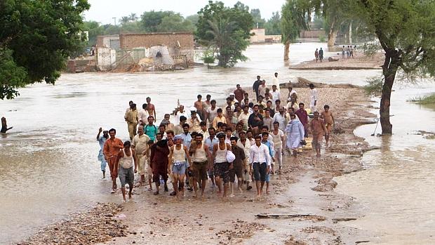 Paquistão enchentes chuvas