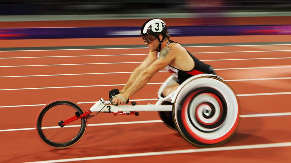 John Cassidy do Canadá compete na final dos 1500m categoria T54 nos Jogos Paralímpicos de Londres 2012