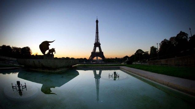 Vista do Parque Trocadero e Torre Eiffel, em Paris