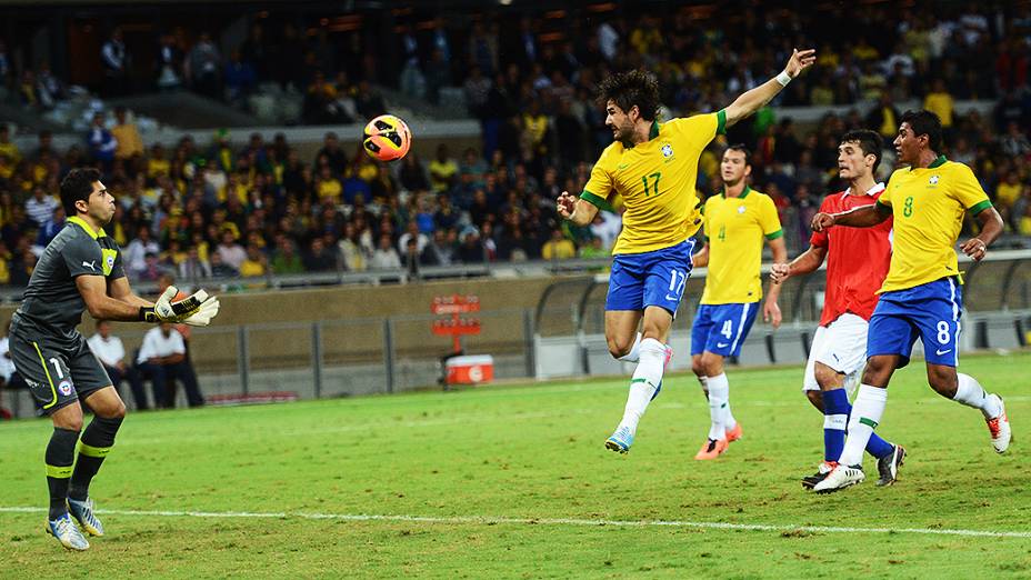 O Brasil empatou por 2 a 2 com o Chile na noite desta quarta-feira, no Mineirão, em Belo Horizonte