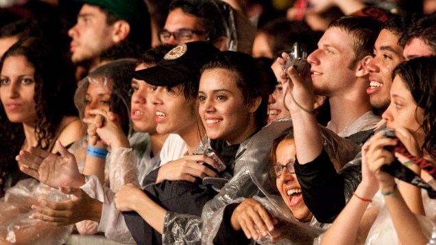 Público durante o segundo show de Paul McCartney em São Paulo – 22/11/2010
