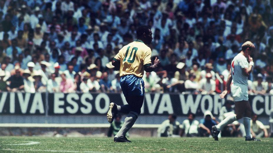 Pelé no jogo entre Brasil e Inglaterra, no Estádio Jalisco, na Copa do Mundo de 1970