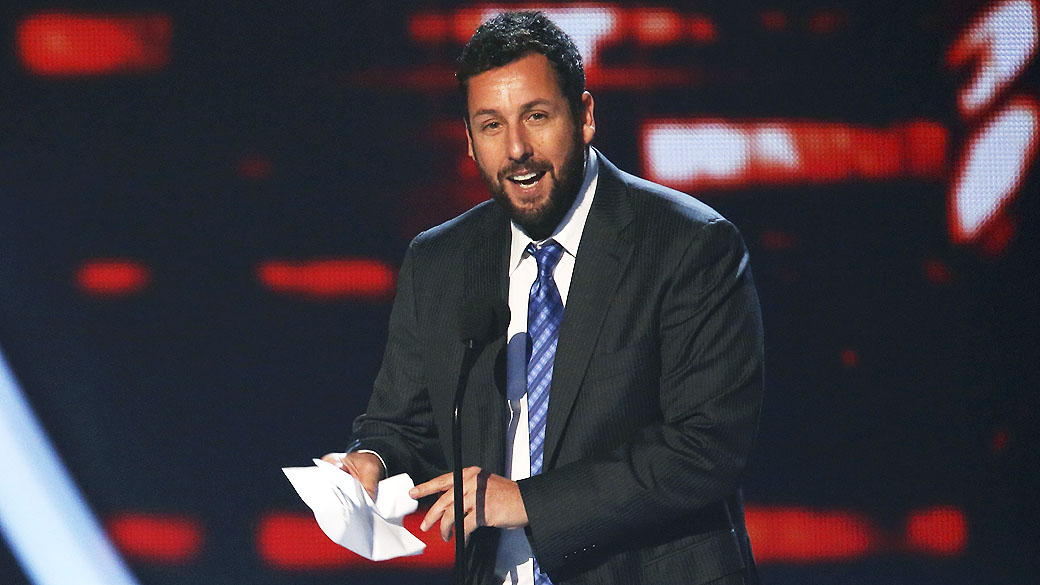 O ator Adam Sandler no prêmio 'The People's Choice Awards'