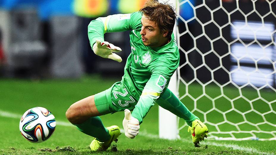 O goleiro reserva Tim Krul entrou no fim da prorrogação, defendeu dois pênaltis e levou a Holanda para as semifinais