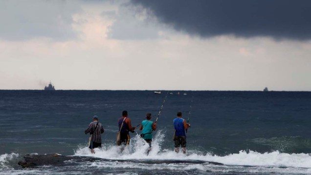 Pescadores em Playa Del Chivo, Cuba