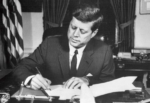 (1962) O presidente americano John Fitzgerald Kennedy