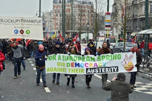 Protesto em Bruxelas contra as medidas de austeridade, em 14 de março