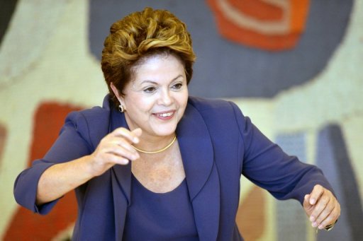 Dilma em reunião da Conselho de Desenvolvimento Econômico e Social (CDES) na manhã desta quarta-feira