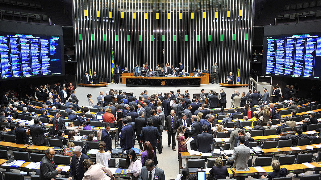 Bancadas do Pros e do Solidariedade na Câmara dos Deputados dão ativos para negociação de alianças