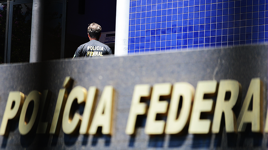 Polícia Federal deflagrou na manhã desta quinta-feria a Operação Terra Prometida