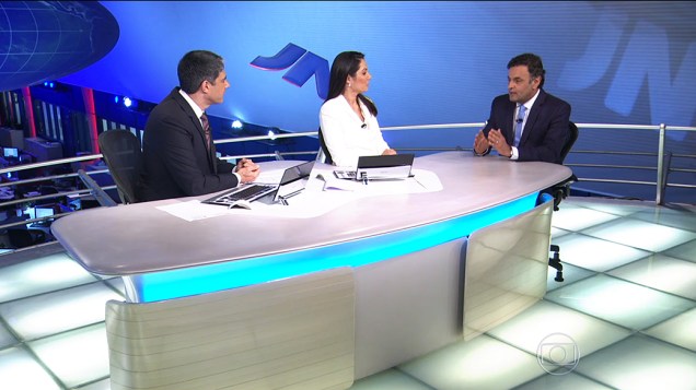 O candidato a presidência da república, Aécio Neves (PSDB), durante entrevista ao Jornal Nacional