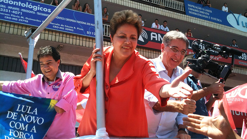 A presidente e candidata à reeleição pelo PT, Dilma Rousseff, em Contagem, Minas Gerais
