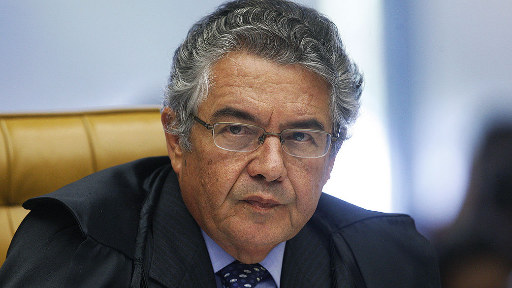 O ministro do Supremo Tribunal Federal (STF) Marco Aurélio, durante análise dos recursos apresentados pelas defesas dos 25 réus condenados pela corte, os chamados embargos, nesta quarta-feira (21)