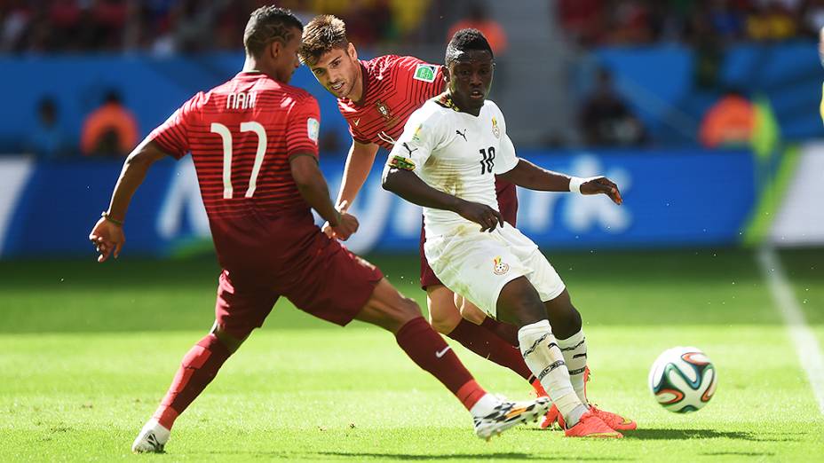 Lance no jogo entre Portugal e Gana no Mané Garrincha, em Brasília