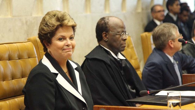 A presidente Dilma Rousseff na posse de Joaquim Barbosa no STF
