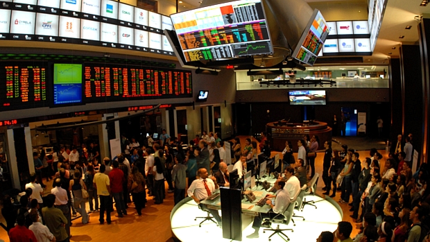A Bovespa, assim como outras bolsas de emergentes, têm registrado saída de recursos estrangeiros
