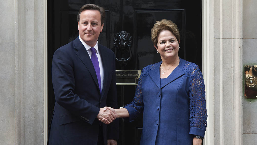 A presidente Dilma Rousseff durante encontro com o Primeiro-Ministro do Reino Unido, David Cameron em Londres