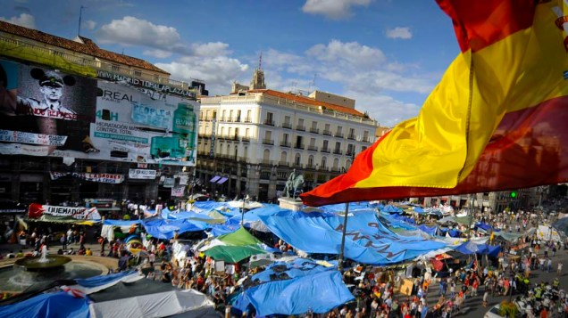 Manifestação contra a crise econômica espanhola na Praça do Sol, em Madri