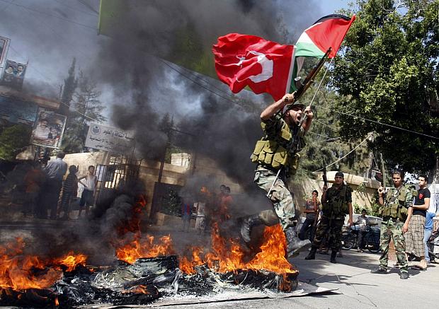 Palestinos começaram a terça-feira protestando