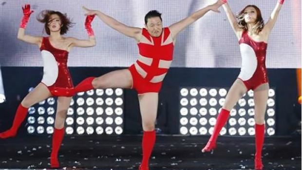 Psy durante show na Coreia do Sul