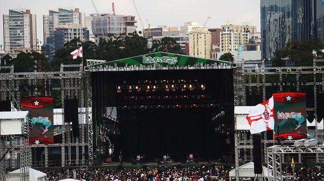 Público compareceu no segundo dia do festival Lollapalooza em São Paulo
