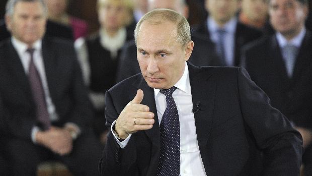 "É um bom resultado nas atuais condições", disse Putin em relação às eleições parlamentares de domingo